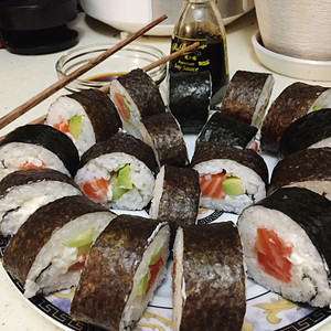 Sushi cu somon